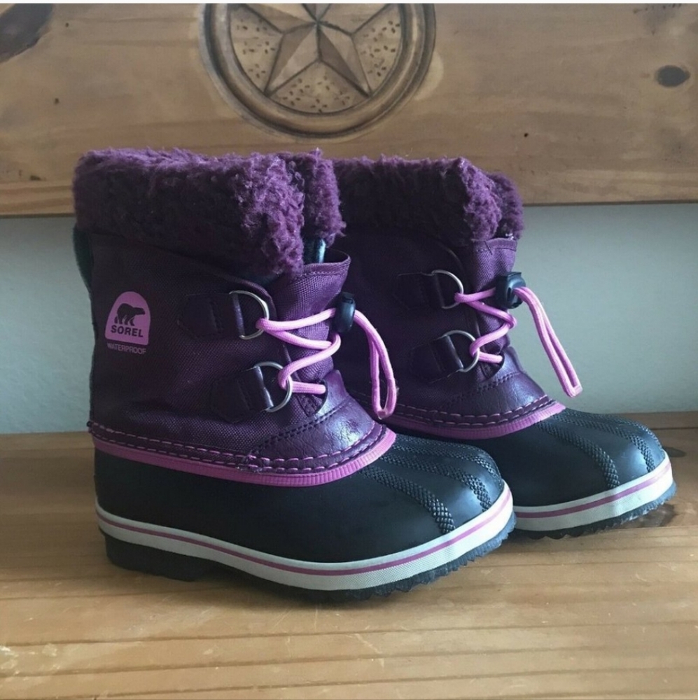 Sorel Yoot Pac Nylon Waterproof Boots • Youth 13